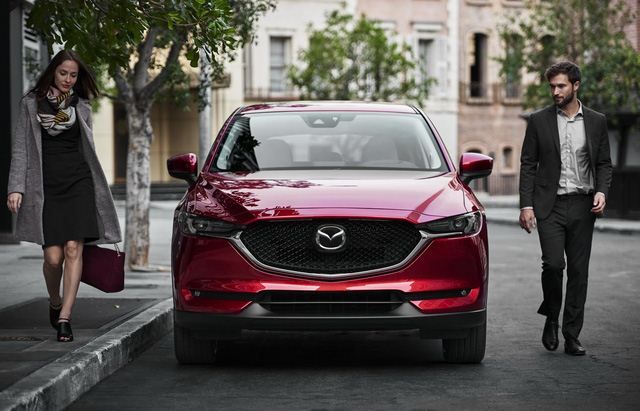 Mazda CX5 moi chinh thuc ra mat khong co dong co tang ap nhu Honda CRV 2017