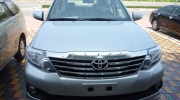 Lộ diện Toyota Fortuner 2012 trước giờ G