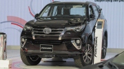 "Phát sốt" với hình ảnh Toyota Fortuner 2016 tại triển lãm
