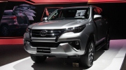 Toyota Fortuner 2016 chính thức ra mắt, giá hơn 35.000 USD