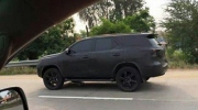Toyota Fortuner 2016 lộ diện trên đường thử