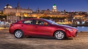 Toyota giới thiệu Yaris Sedan 2016 cạnh tranh trực tiếp với Mazda 2