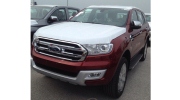 Ford Everest 2015 tay lái thuận bất ngờ xuất hiện tại Việt Nam
