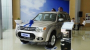 Ford Everest hoàn toàn mới đã có mặt tại đại lý