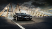 BMW M760i xDrive 2017 - Sedan hạng sang cỡ lớn dùng động cơ V12 rẻ nhất