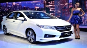 So sánh Honda City 1.5 CVT và Vios E CVT?