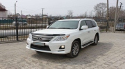 Xe cũ mua Land Cruiser hay Lexus LX 570?