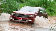 Ford Everest mới: Không phải dạng vừa