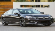 Honda Accord 2016 bất ngờ ra mắt, công nghệ ấn tượng hơn