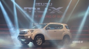 Isuzu mu-X giá từ 899 triệu đồng, cạnh tranh Toyota Fortuner