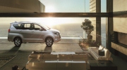 Innova E - 