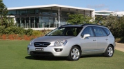 Kia Rondo - Xe minivan cho gia đình nhỏ