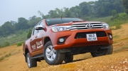 Toyota Hilux 2016: Thay đổi cảm nghĩ về bán tải