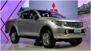 Trưng bày Mitsubishi Triton bản mới tại Hà Nội