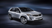 Ở vùng địa hình xấu nên chọn Santa Fe hay Sorento