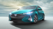 Choáng với Toyota Prius Prime 2017 "ăn" xăng ít hơn cả xe máy số