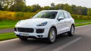 Hơn 400.000 chiếc SUV ăn khách Porsche Cayenne bị triệu hồi