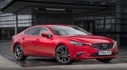 20 tuổi nên mua Camry hay Mazda6?