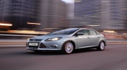 Ford Focus 2013 giá 520 triệu có hợp lý không?