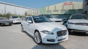 Jaguar XJL Portfolio 2016 đầu tiên về Việt Nam