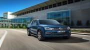 Xe bán tải Volkswagen Amarok 2017 được công bố giá bán