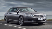 Chọn Honda Accord hay Toyota Camry nhập khẩu?