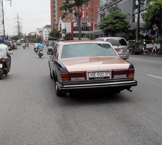 Ô tô Kiểu Cổ điển Rolls Royce Chính hãng SMT999  VPP NGUYÊN KHANG