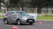 Mitsubishi Outlander 2016 giá từ 975 triệu tại Việt Nam