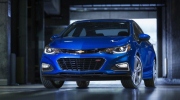 Chevrolet Cruze 2016 tiết kiệm xăng bất ngờ, chỉ 5,6 lít/100 km