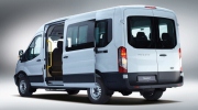 Ford Transit phiên bản 14 chỗ ra mắt, giá từ 826 triệu Đồng
