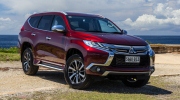 Nên mua Pajero sport hay Outlander sport?