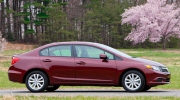 Civic làm “lu mờ” cả Camry và Accord