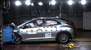 Honda Civic 2012 đạt tiêu chuẩn an toàn 5 sao