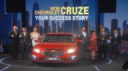 Chevrolet Cruze: Xe hạng C giá rẻ giật mình
