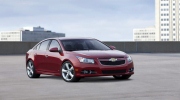 Thu hồi Chevrolet Cruze: Khách lo lắng, đại lý lắc đầu