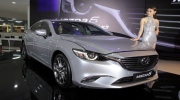 Mazda6 2017 giá từ 975 triệu - thêm khó khăn với Camry và Accord