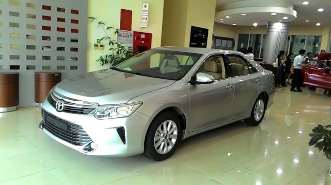 Chính thức ra mắt Toyota Camry 2015 giá từ 1078 tỷ Đồng