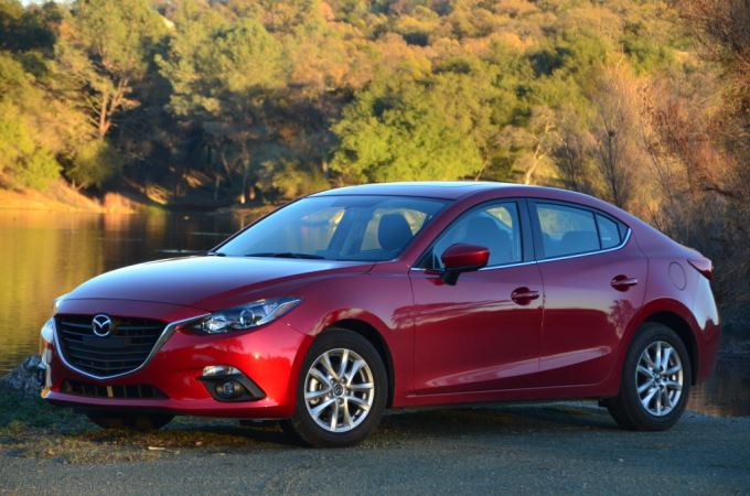 Đánh giá xe Mazda3 2020 cũ Thiết kế miễn chê nhưng khá ồn ào