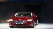 Ford Mondeo phiên bản 2015 có giá 36.300 USD