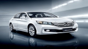 Đọ sức hút của sedan cỡ trung Honda Accord và Hyundai Sonata