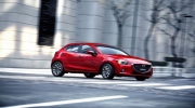 Hatchback cỡ nhỏ Mazda2 2015 lộ thông số kĩ thuật chi tiết
