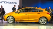 Ảnh chi tiết Chevrolet Cruze Hatchback 2017