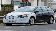 Ford Focus 2014 lộ diện trên phố