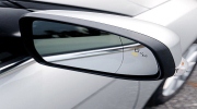 Tính năng cảnh báo điểm mù – sự hào phóng trên Ford Focus