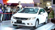 Honda Civic 2015 có giá từ 780 triệu đồng