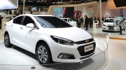 Chevrolet Cruze 2014 giá từ 17.800 USD