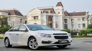 So sánh Chevrolet Cruze 1.8 LTZ và Kia Cerato 2.0 AT?