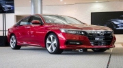 Ngắm vẻ đẹp của Honda Accord 2018 qua những hình ảnh "bằng xương, bằng thịt"