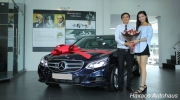 Ngắm lại Mercedes-Benz E200 màu xanh Canvasite của Hoa hậu Kỳ Duyên