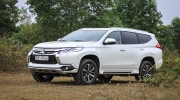 Pajero Sport 2017 giảm giá gần 200 triệu cạnh tranh Fortuner